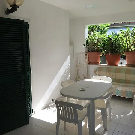 Holiday home Sunlove